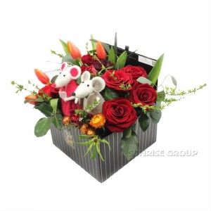 Luxus egyedi nyomtatási csomagolás textúrázott papír ajándék négyzet alakú virág dobozban